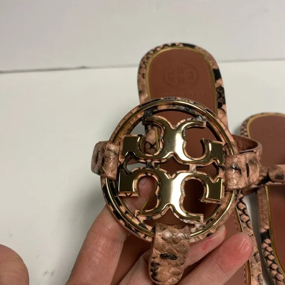 New! Tory Burch Snake Print Metal Millers
Size: 5.5, No Box - Picture 4 of 8